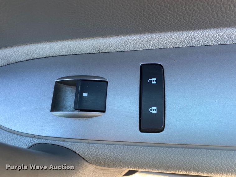 image for item DN6596 2011 Chevrolet Silverado 1500  Ext. Cab pickup truck