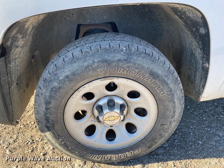 image for item DN6596 2011 Chevrolet Silverado 1500  Ext. Cab pickup truck