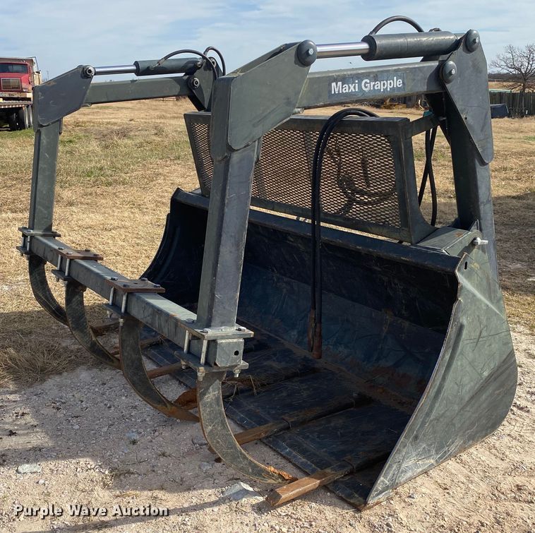 Maxi Grapple Maxi Grapple grapple bucket in Meeker, OK Item DN6602