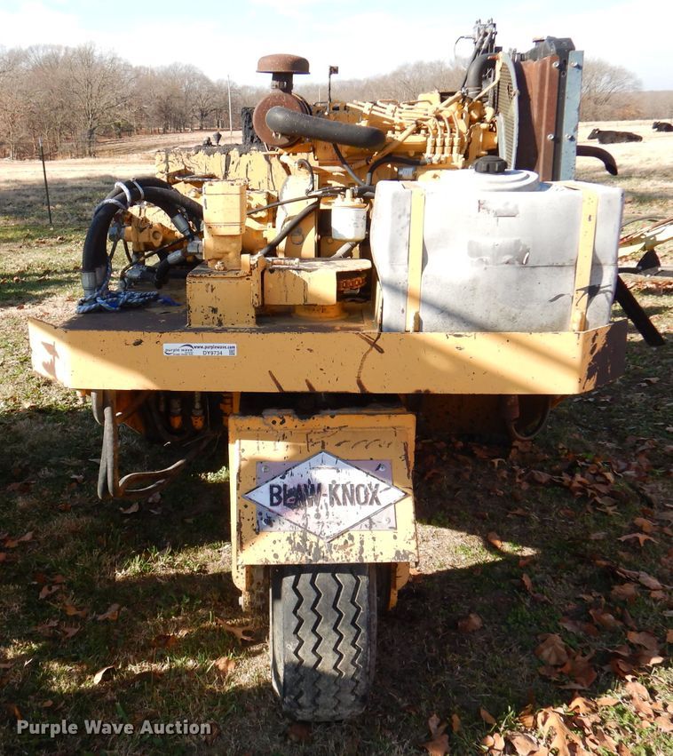 image for item DY9734 Blaw Knox DA350  seal coat machine