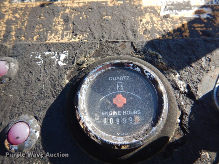 image for item DY9734 Blaw Knox DA350  seal coat machine