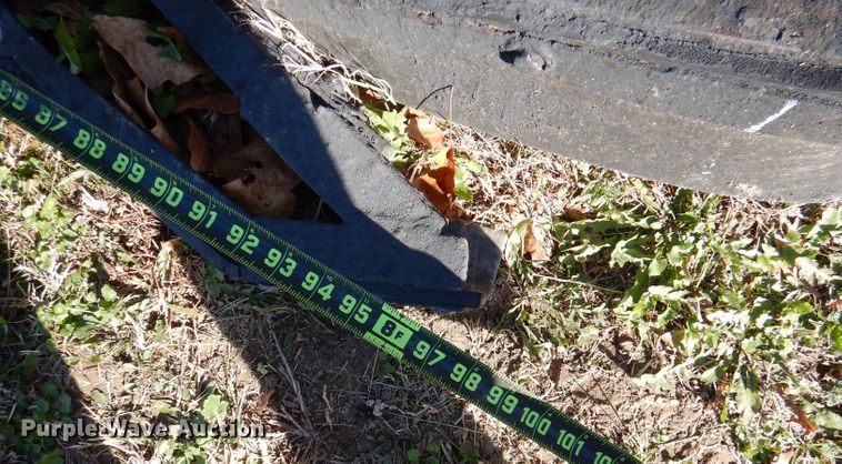 image for item DY9734 Blaw Knox DA350  seal coat machine