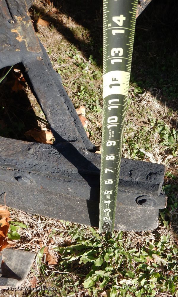 image for item DY9734 Blaw Knox DA350  seal coat machine