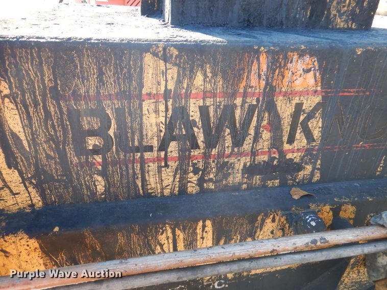 image for item DY9734 Blaw Knox DA350  seal coat machine