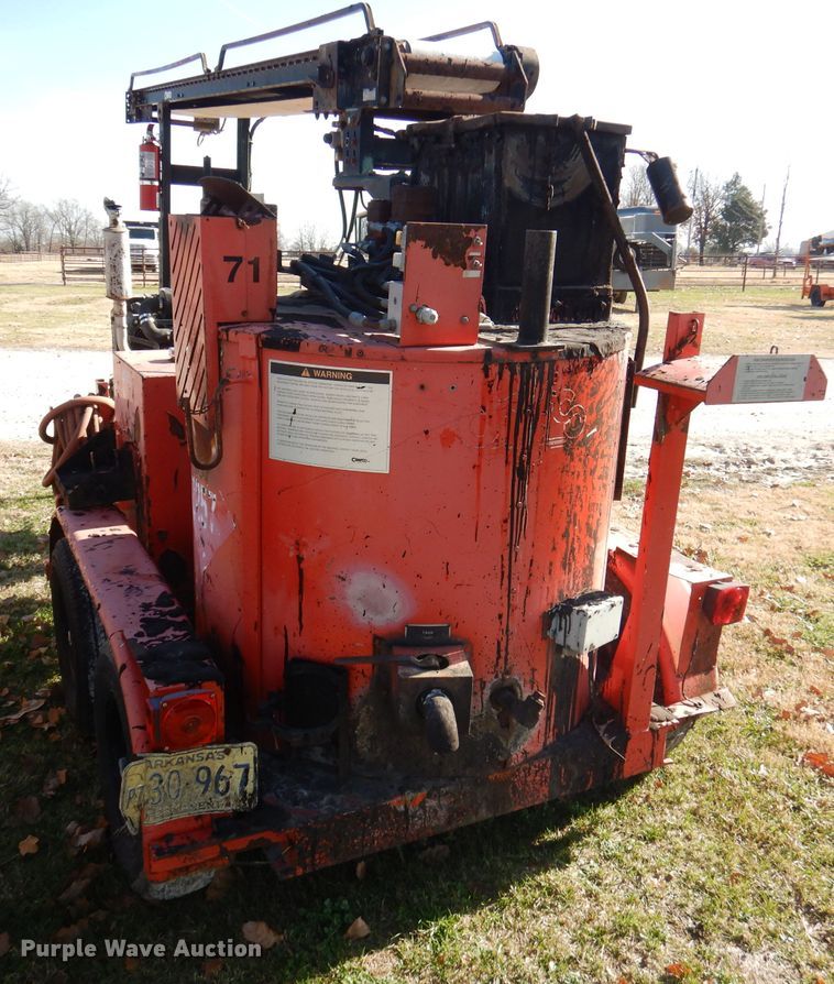 image for item DY9735 1999 Crafco SSI95DC  melter applicator