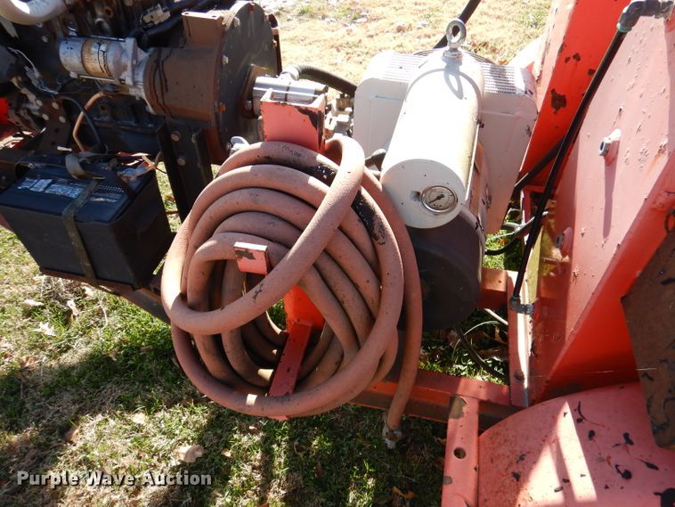 image for item DY9735 1999 Crafco SSI95DC  melter applicator