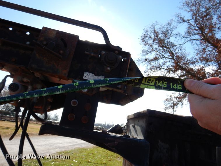 image for item DY9735 1999 Crafco SSI95DC  melter applicator