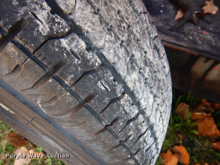 image for item DY9735 1999 Crafco SSI95DC  melter applicator