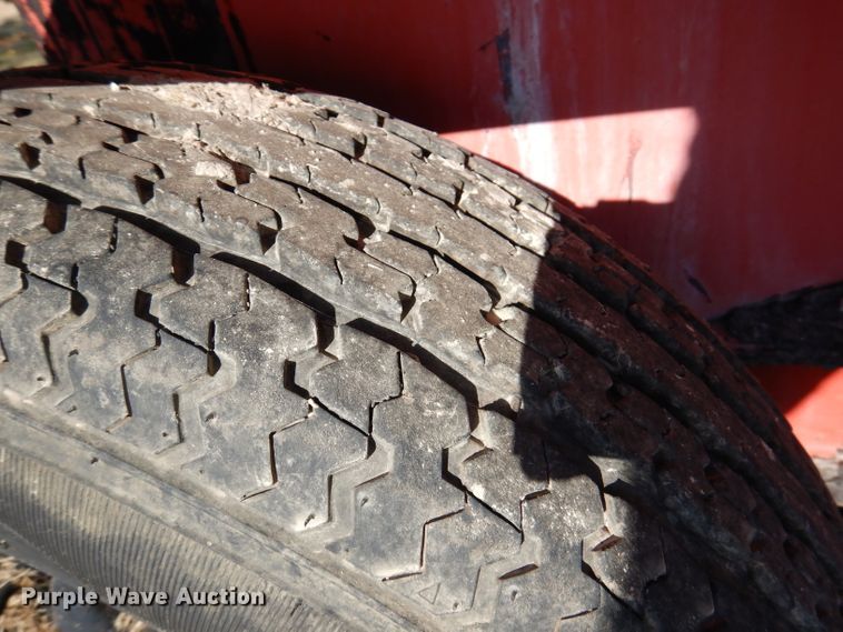 image for item DY9735 1999 Crafco SSI95DC  melter applicator