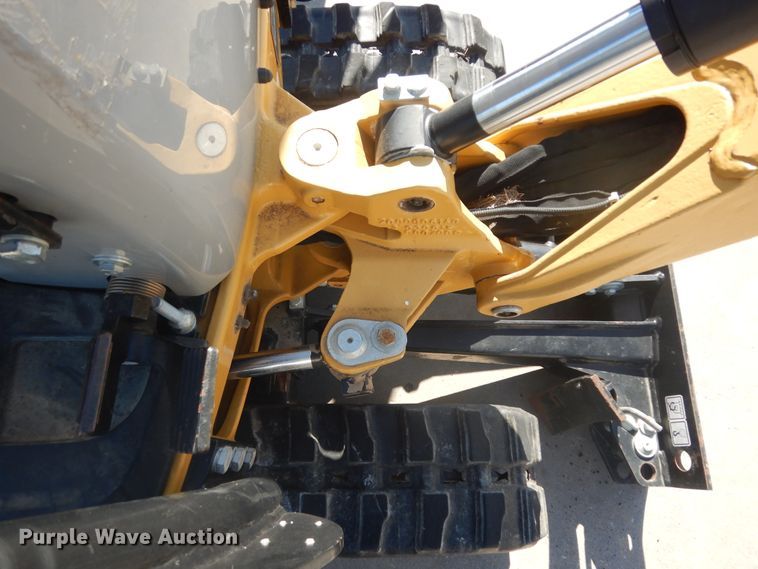 image for item ED9910 2016 Caterpillar 300.9D  mini excavator