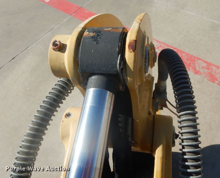 image for item ED9910 2016 Caterpillar 300.9D  mini excavator