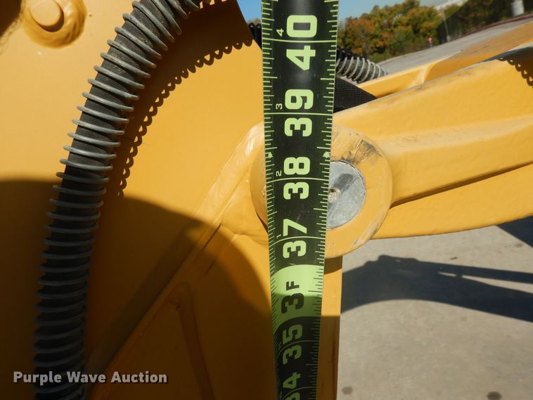 image for item ED9910 2016 Caterpillar 300.9D  mini excavator