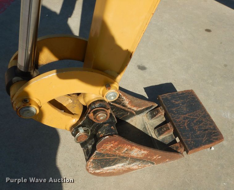 image for item ED9910 2016 Caterpillar 300.9D  mini excavator