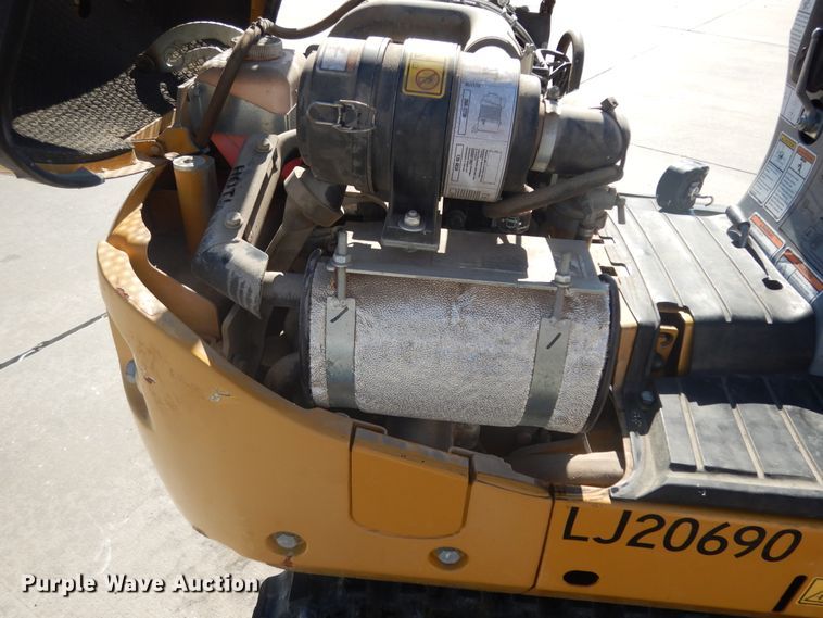 image for item ED9910 2016 Caterpillar 300.9D  mini excavator