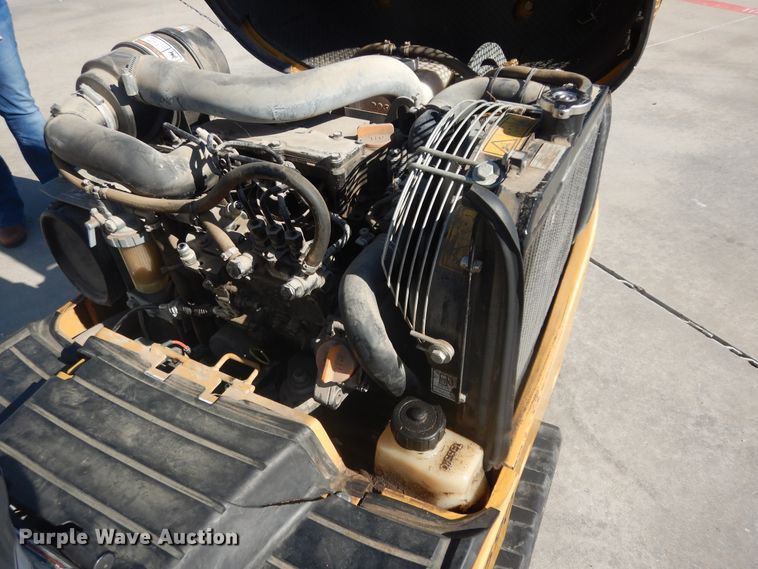 image for item ED9910 2016 Caterpillar 300.9D  mini excavator