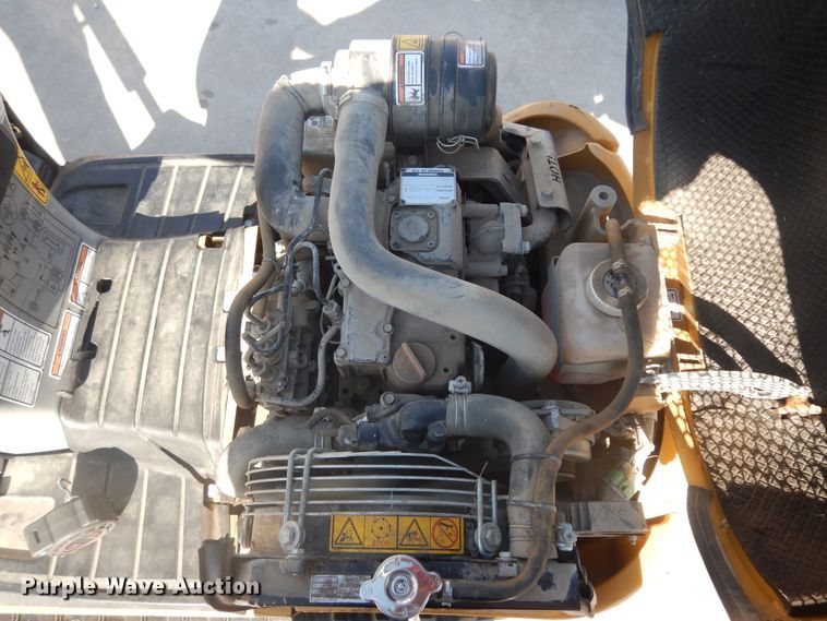 image for item ED9910 2016 Caterpillar 300.9D  mini excavator