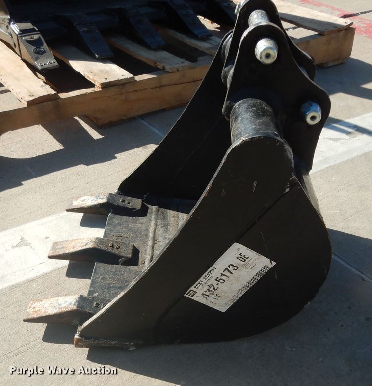 image for item ED9910 2016 Caterpillar 300.9D  mini excavator