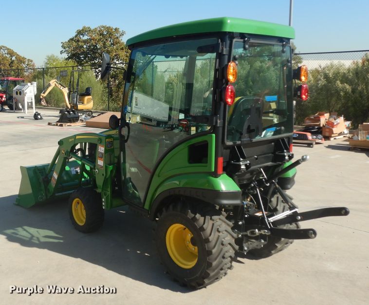 image for item ED9911 2019 John Deere 1025R  MFWD tractor