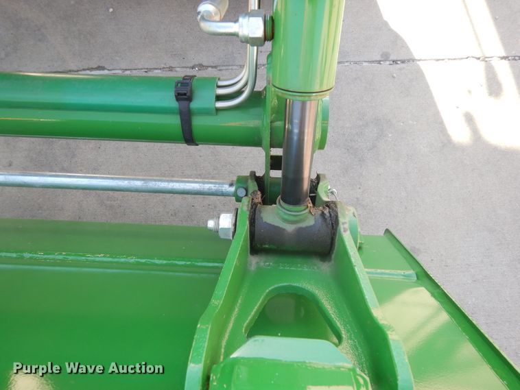 image for item ED9911 2019 John Deere 1025R  MFWD tractor