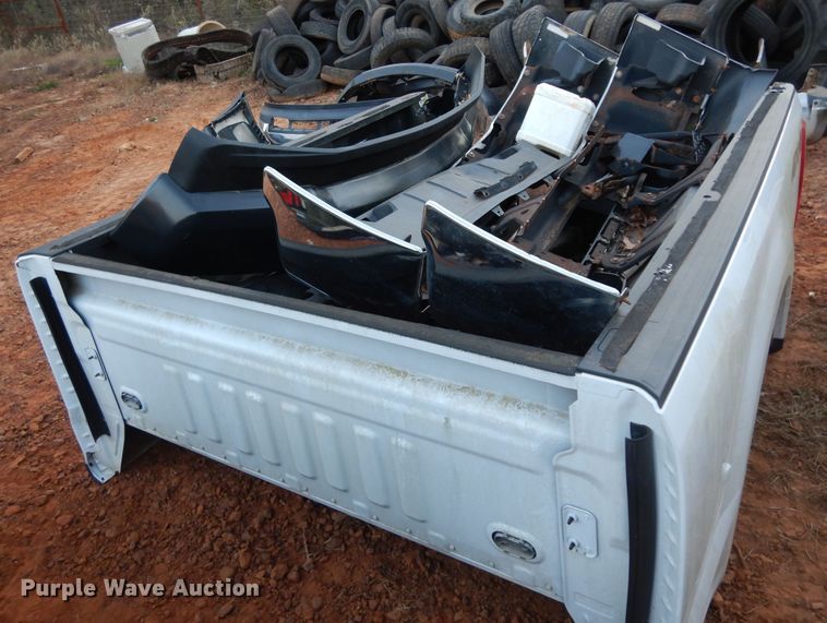 image for item ED9940 Pickup truck bed