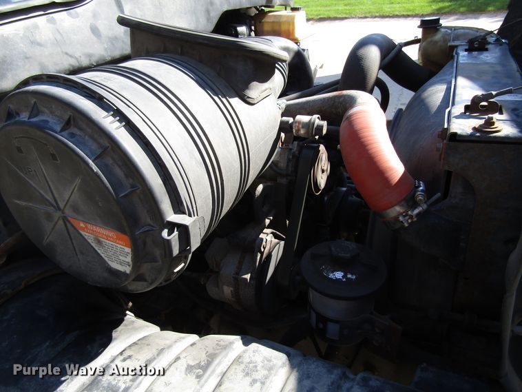 image for item EV9367 2007 International 4200  box truck