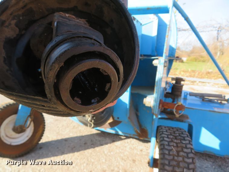 image for item FP9474 Goossen BL2000PTO  debris blower