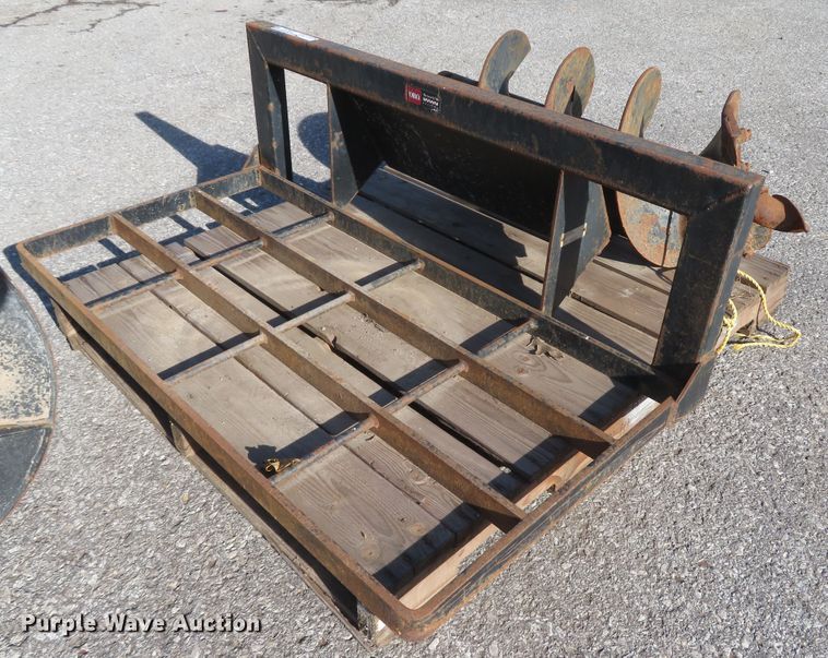 image for item FP9478 Toro Dingo attachments