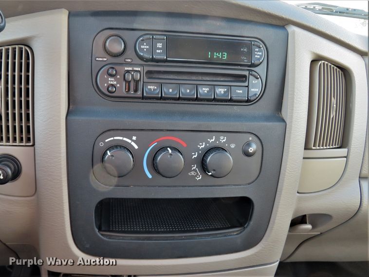 image for item FP9482 2004 Dodge Ram 1500  Quad Cab pickup truck