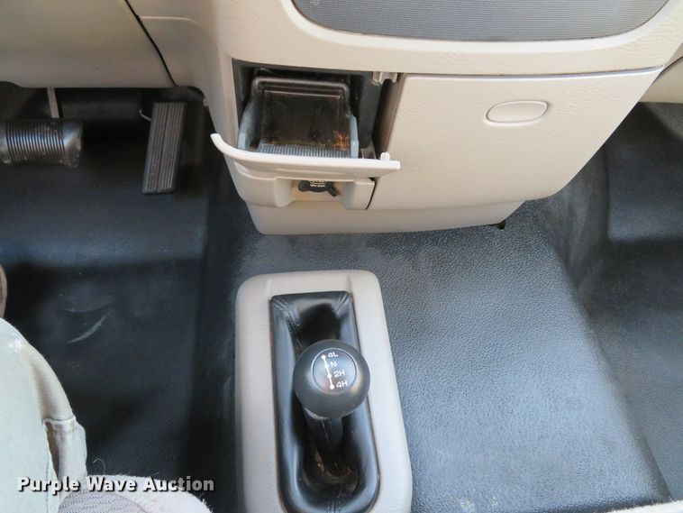 image for item FP9482 2004 Dodge Ram 1500  Quad Cab pickup truck