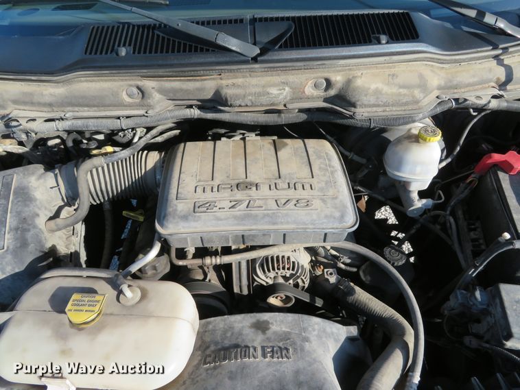 image for item FP9482 2004 Dodge Ram 1500  Quad Cab pickup truck