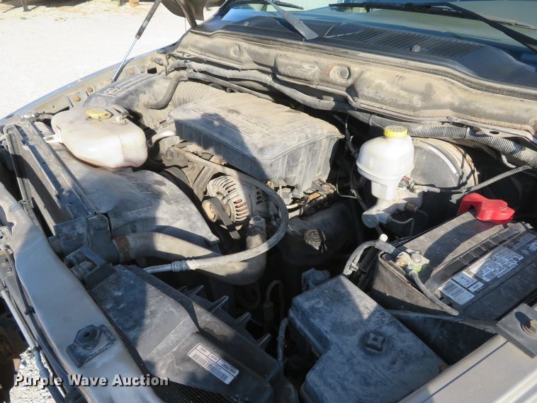 image for item FP9482 2004 Dodge Ram 1500  Quad Cab pickup truck