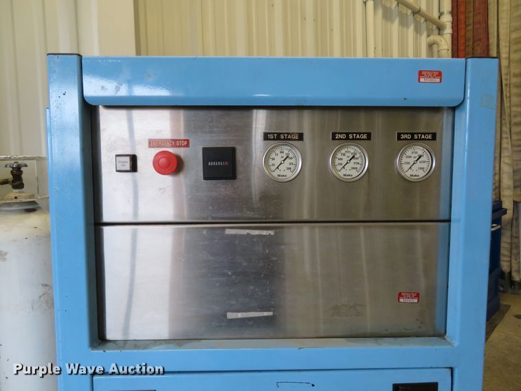 image for item FP9492 CompAir Mako AC04  SCBA fill station and air compressor