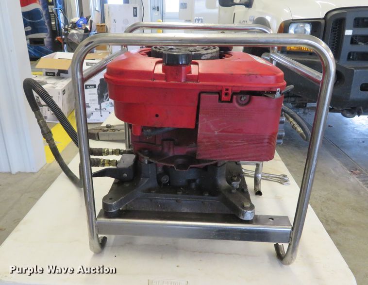 image for item FP9493 Hurst  rescue tool set