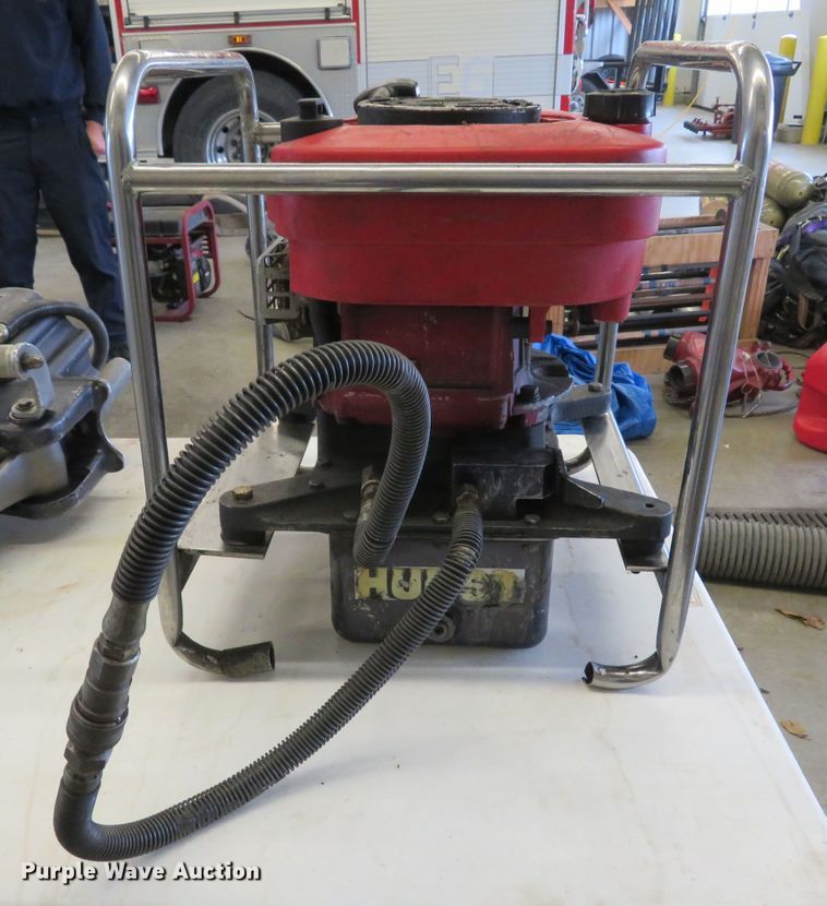 image for item FP9493 Hurst  rescue tool set