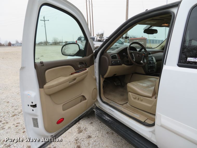 image for item FP9497 2007 GMC Yukon XL SLT  SUV