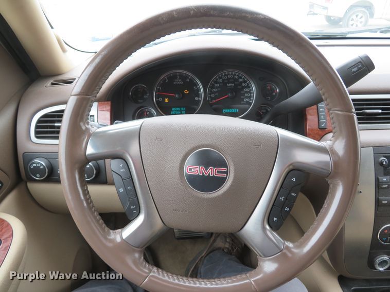 image for item FP9497 2007 GMC Yukon XL SLT  SUV