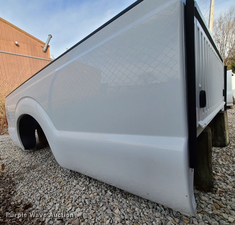 image for item GB9077 Ford F250  pickup truck bed