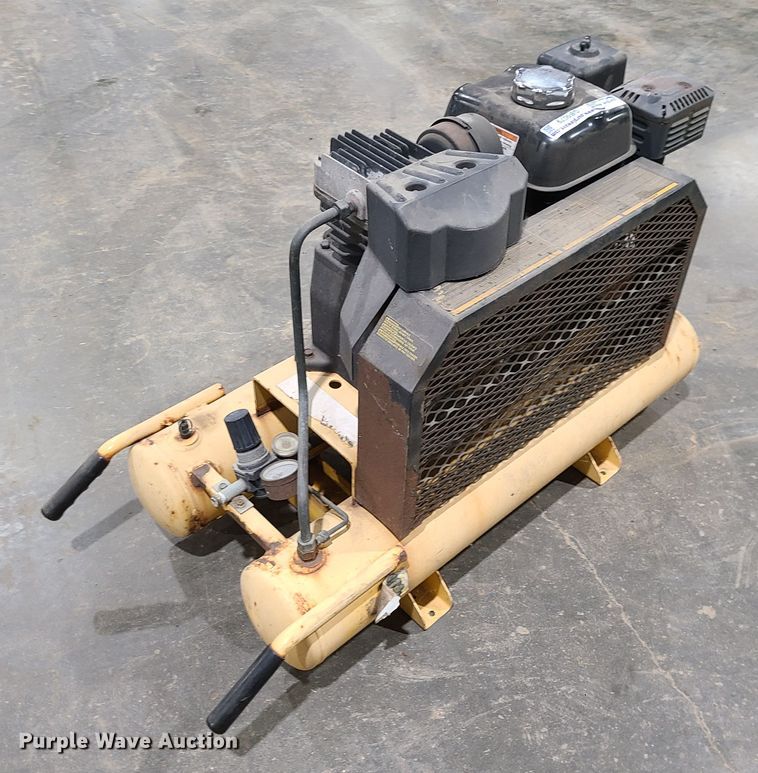 image for item GB9079 DeWalt  air compressor