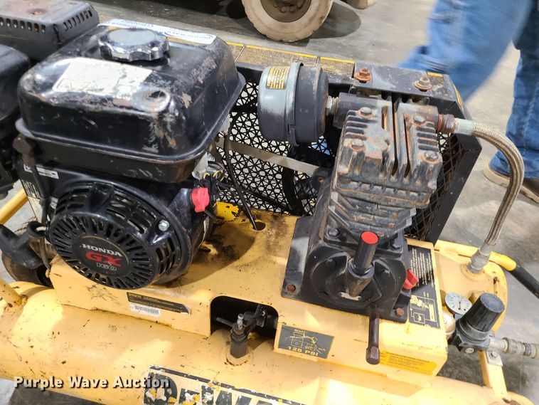 image for item GB9080 DeWalt  air compressor