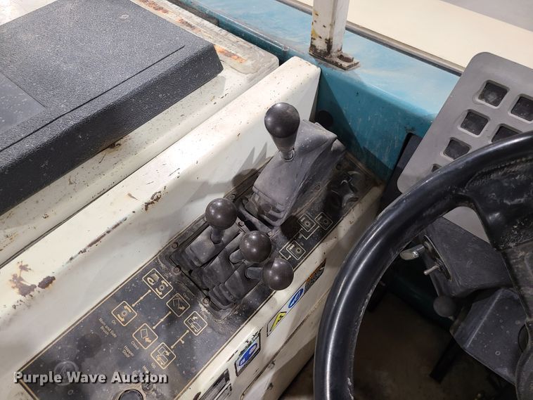 image for item GB9081 Tennant 355  sweeper