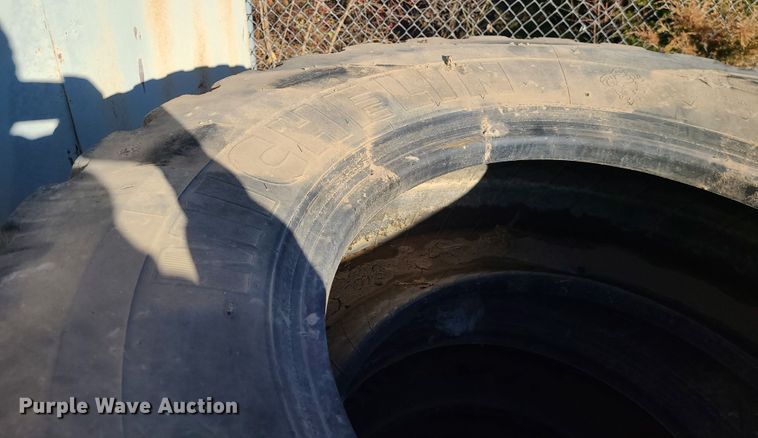 image for item GB9085 (3) 17.5-25 tires