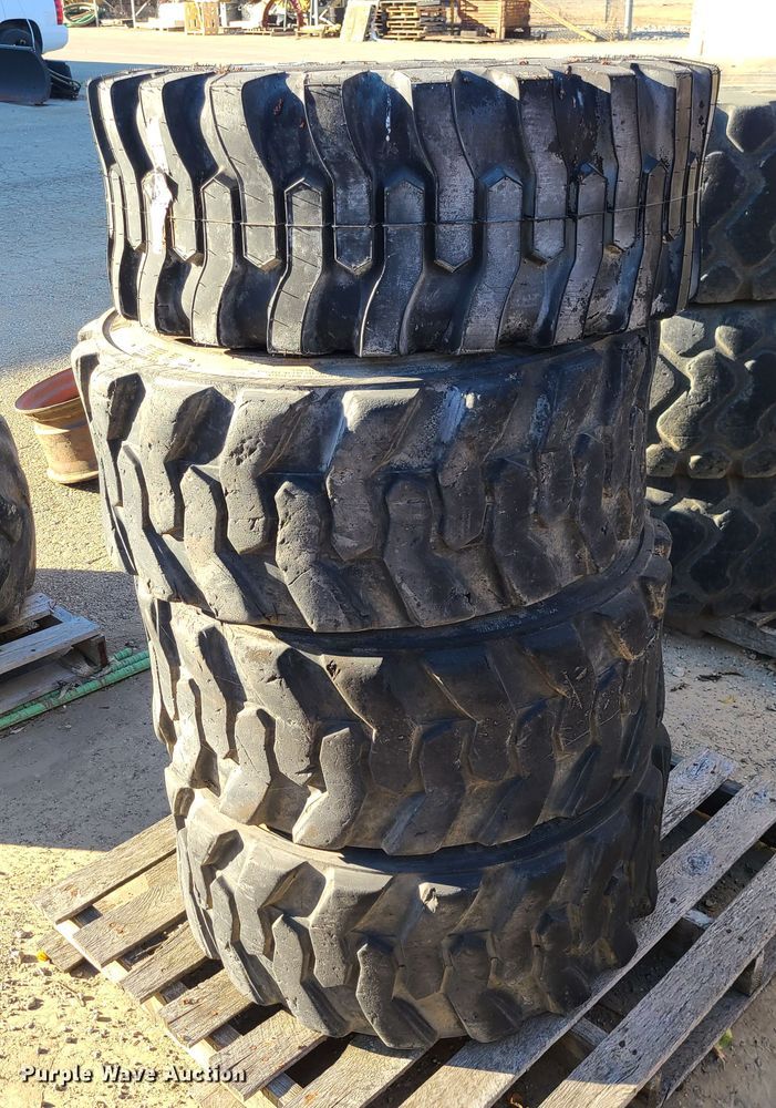 image for item GB9088 (4) 14-17.5 tires