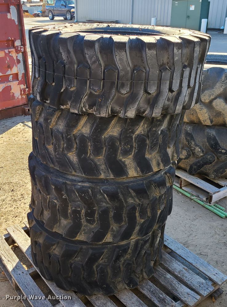 image for item GB9088 (4) 14-17.5 tires