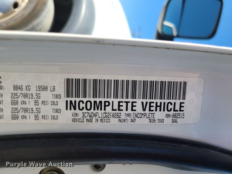 image for item GB9101 2012 Dodge Ram 5500HD  flatbed truck