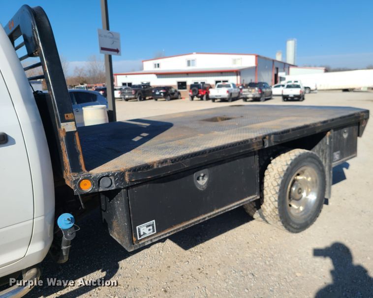 image for item GB9101 2012 Dodge Ram 5500HD  flatbed truck