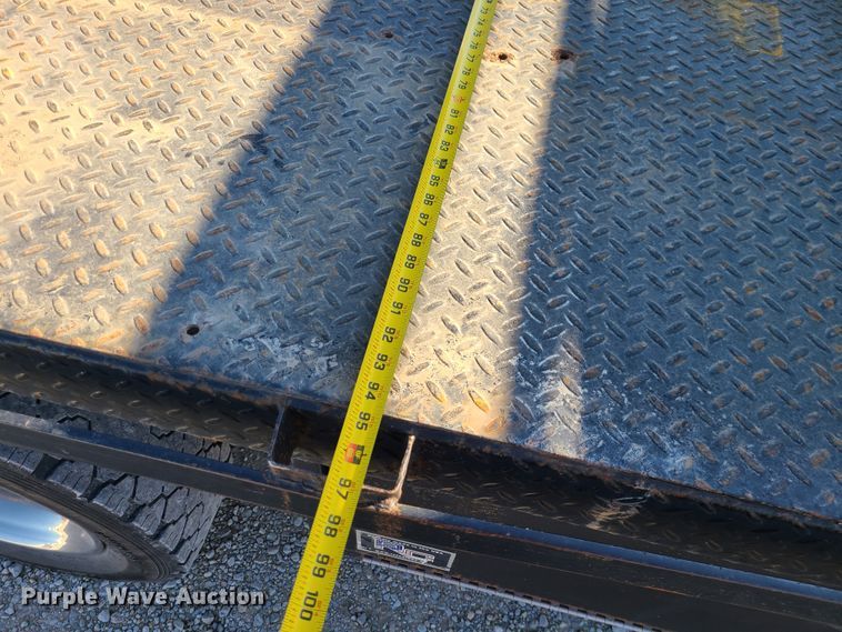 image for item GB9101 2012 Dodge Ram 5500HD  flatbed truck