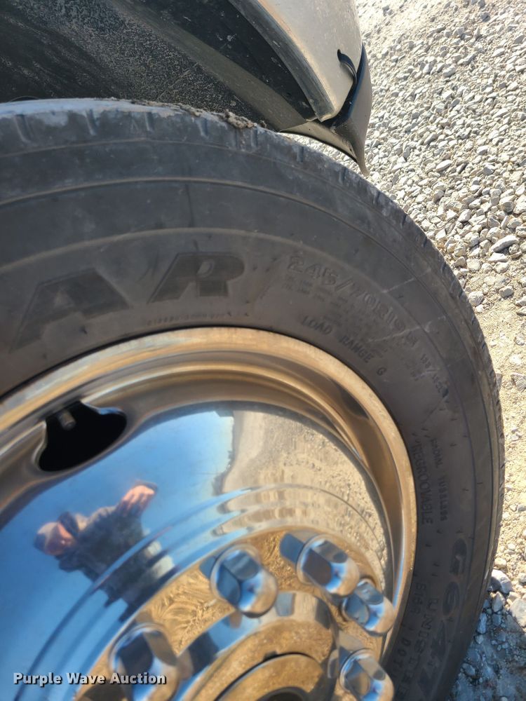 image for item GB9101 2012 Dodge Ram 5500HD  flatbed truck