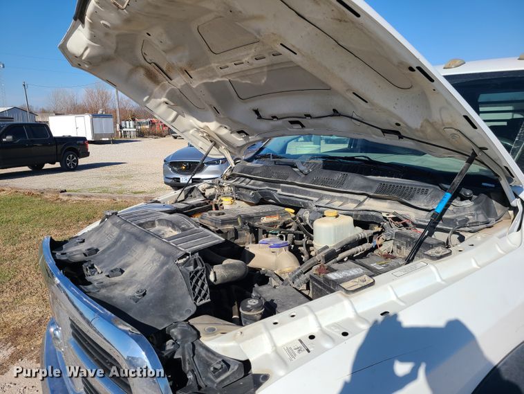 image for item GB9101 2012 Dodge Ram 5500HD  flatbed truck