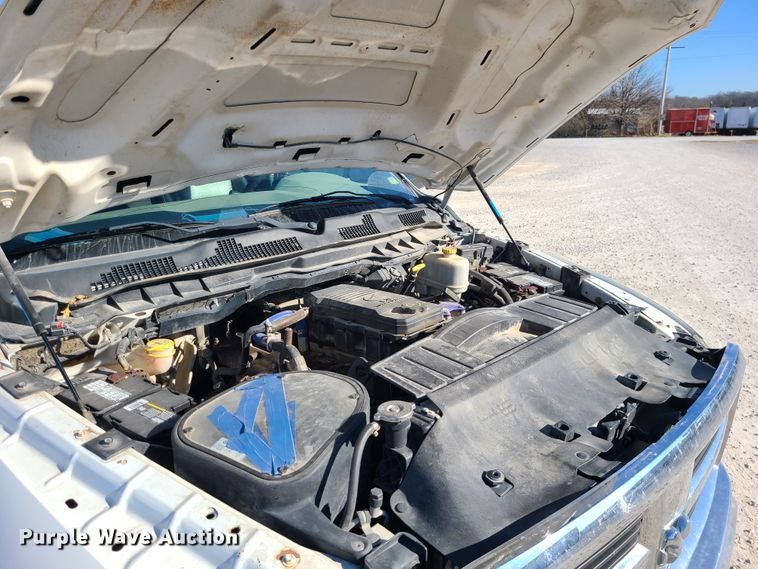 image for item GB9101 2012 Dodge Ram 5500HD  flatbed truck