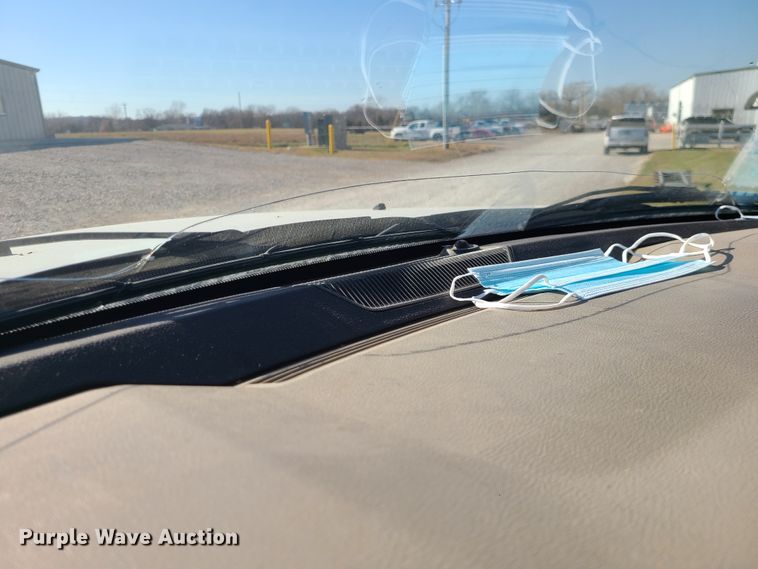 image for item GB9101 2012 Dodge Ram 5500HD  flatbed truck